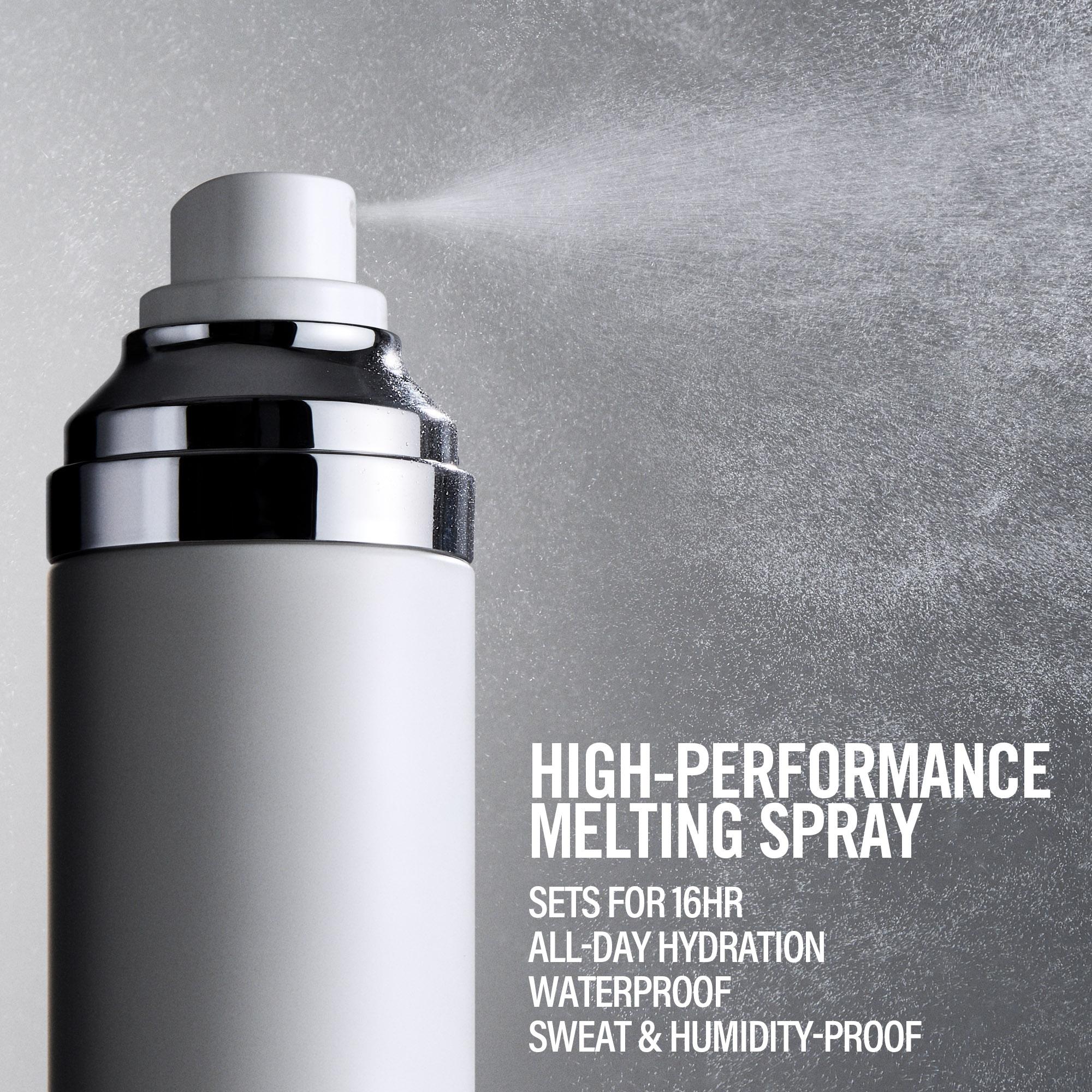SURREALSKIN SOFT SETTING SPRAY – SurrealSkin Soft Setting Spray – Full-Size (100 ml)