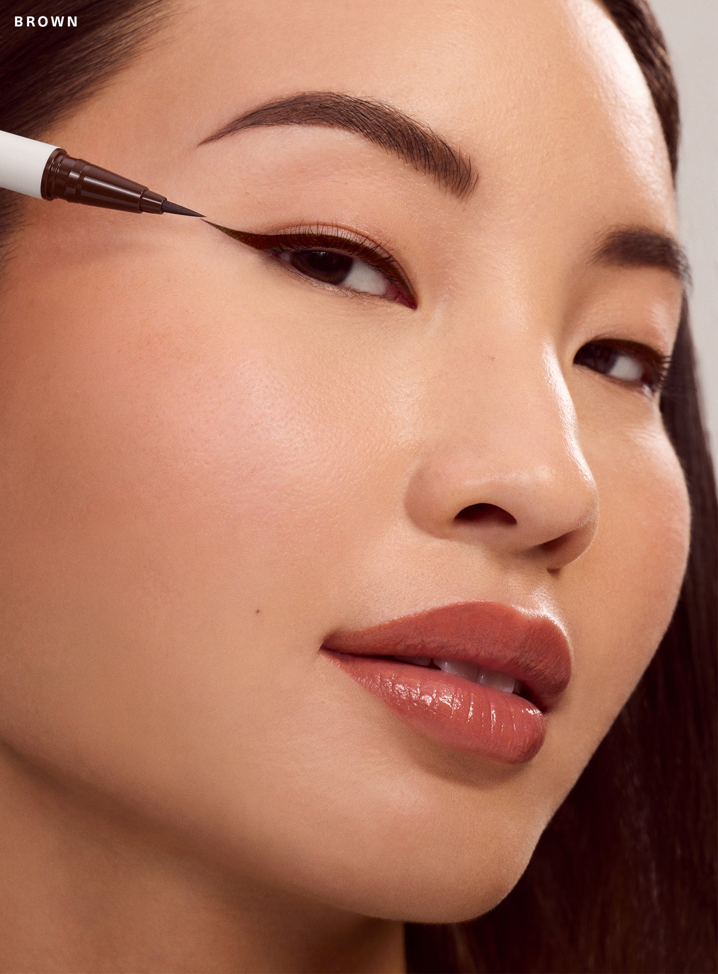 Perfect Strokes Matte Liquid Liner – Brown