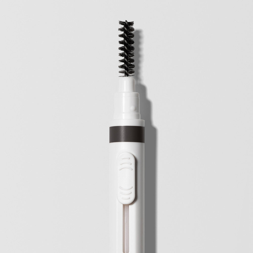 MASTER BLADE BROW PENCIL – Master Blade Brow Pencil – Almost Black