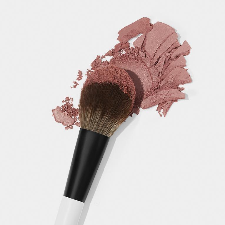 F3 DUAL-ENDED PRECISION POWDER BRUSH